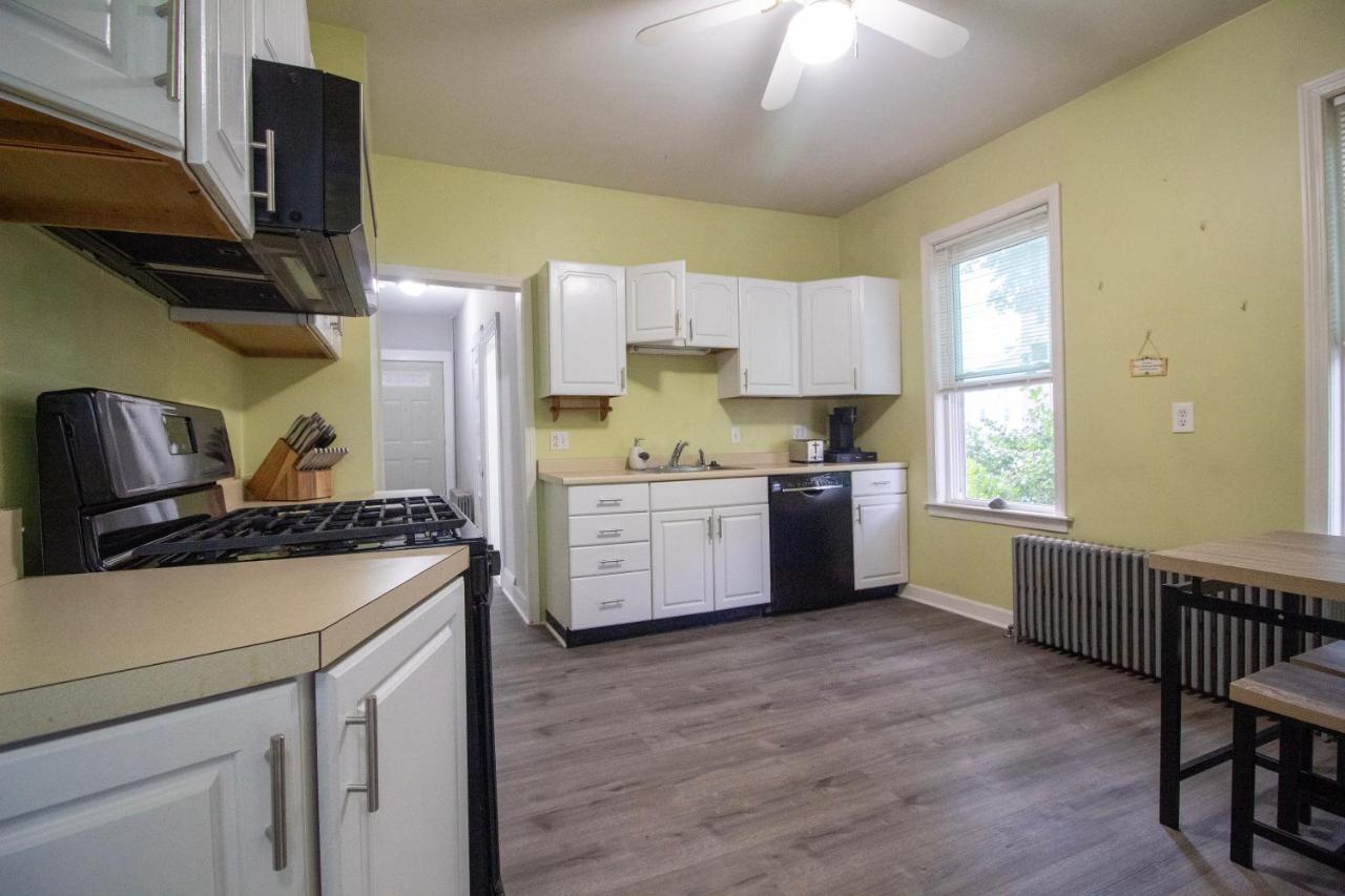 2 Bedroom Condo Close To Boston And Cambridge With Free Parkings ภายนอก รูปภาพ