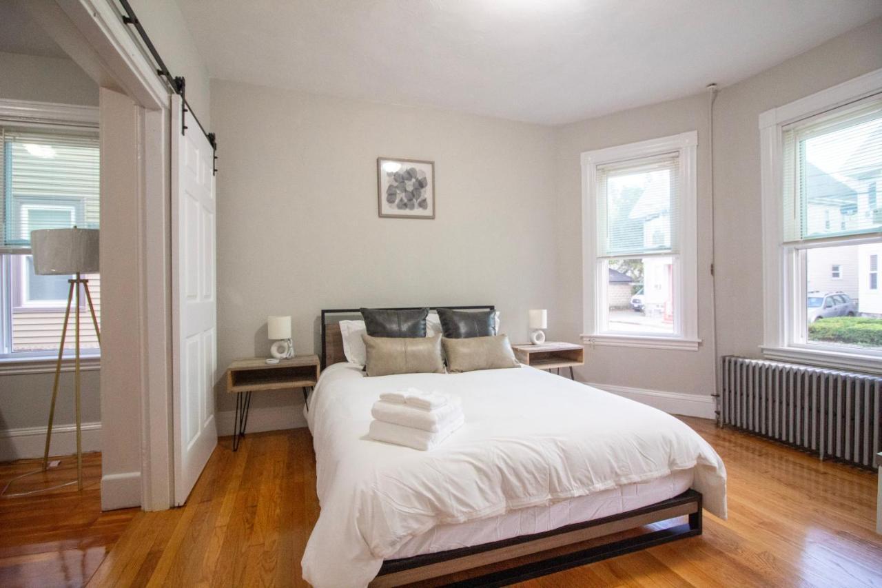 2 Bedroom Condo Close To Boston And Cambridge With Free Parkings ภายนอก รูปภาพ